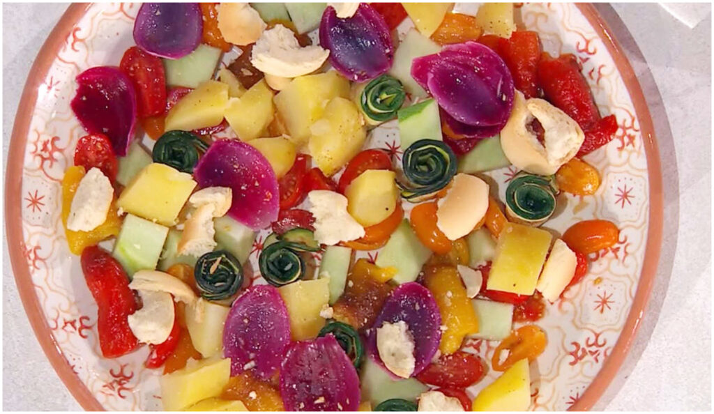 Insalata russa pugliese di Antonella Ricci: la ricetta fresca e colorata vista il 14 maggio 2026 a È sempre mezzogiorno!