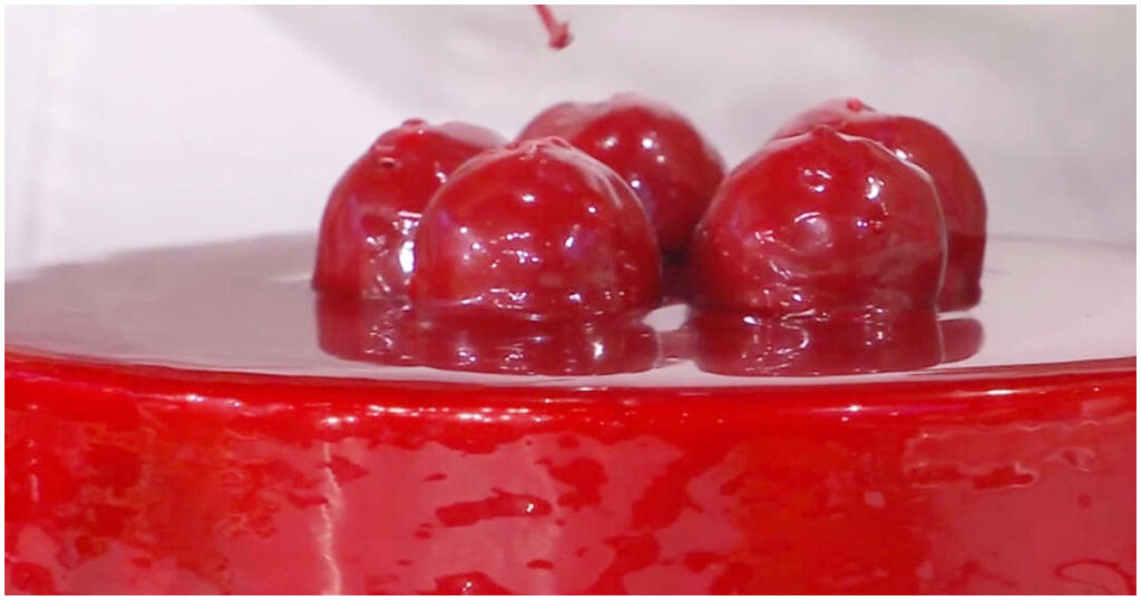 Torta alle ciliegie di Sal De Riso: la ricetta spettacolare del 14 maggio 2026 da “E’ sempre mezzogiorno” con frutta realistica!